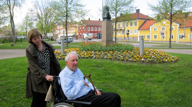 Η Μόνικα και ο Τούμας Τράνστρεμερ στο Βέξιε, 20 Μαΐου 2010.